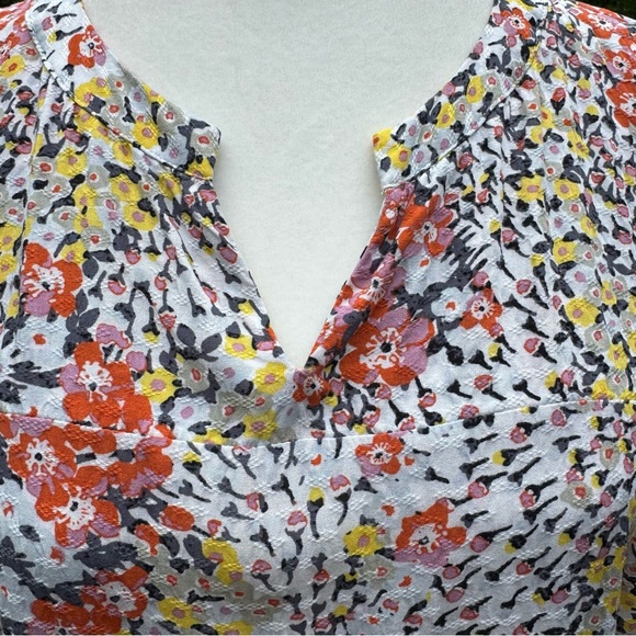 LOFT Petite Floral Split-Neck Blouse Ruffle Hem Long Sleeve Small SP - Picture 6 of 15